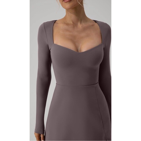 New  QINSEN Women's Sweettheart Neckline Long Sleeve Dress Side Slit Medium - Picture 4 of 6